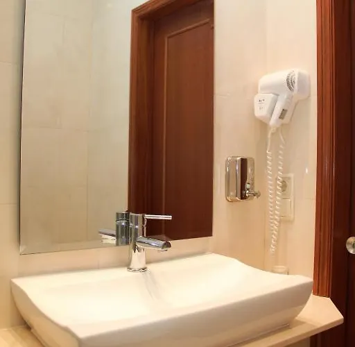 Residencial Fonseca Cardoso Гостевой дом Порту